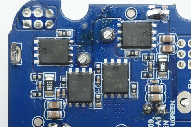 C方案绿联100W大功率快充移动电源拆解开元棋牌内置智融科技SW6301 SO(图11)